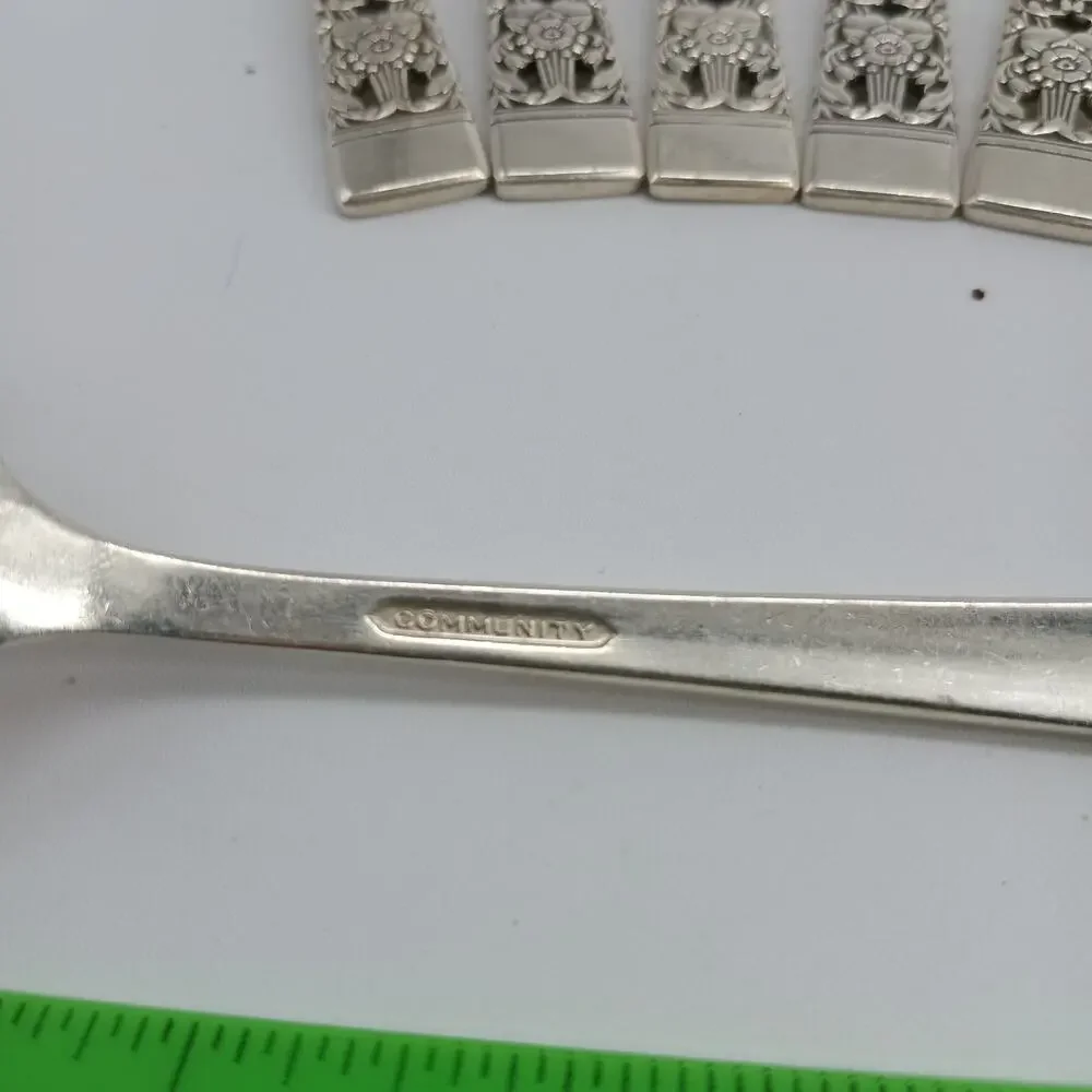 8X Tbsp Oneida CORONATION Silverplate Table Spoons Flatware
